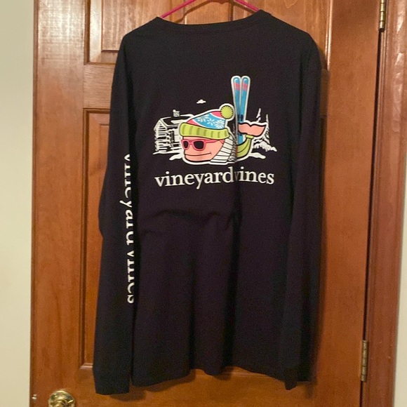 Unisex Vineyard Vines Black Long Sleeve Whale Tee Size XL NWT - Picture 1 of 7